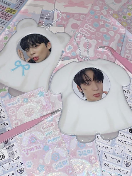 MINS STUDIOS Ghost Bear Card Holder