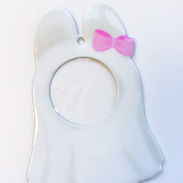 MINS STUDIOS Ghost Bunny Card Holder B Grade