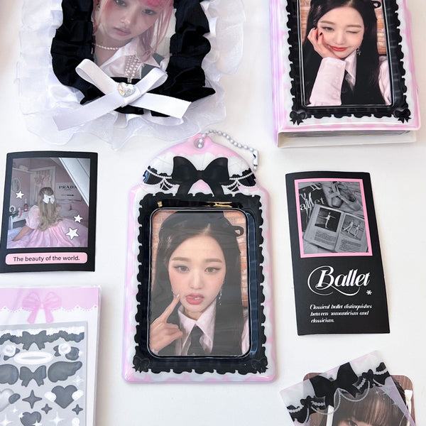 MINS STUDIOS Gothic Princess Card Holder