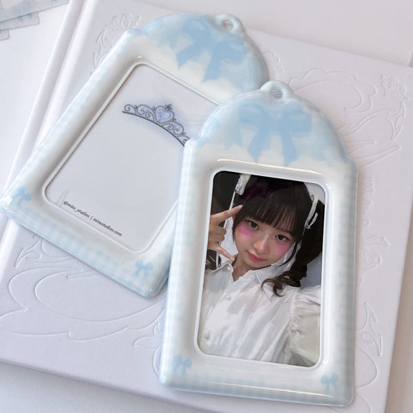 MINS STUDIOS Ice Queen Card Holder