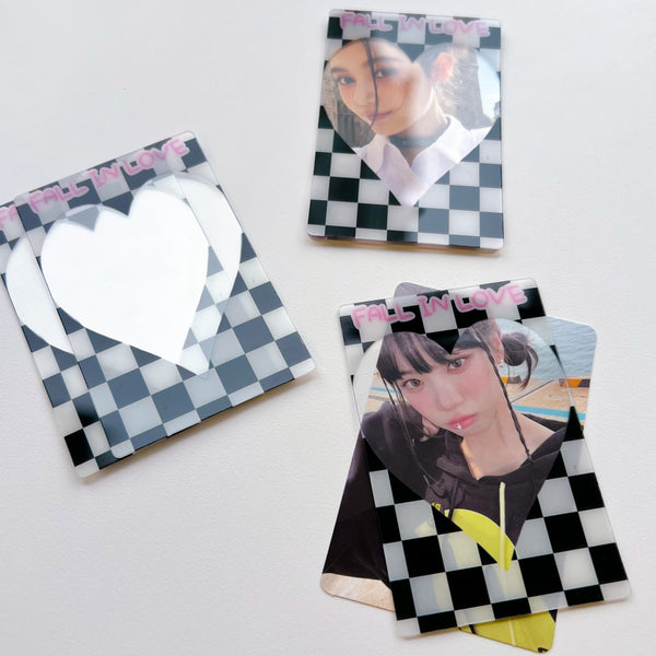 MINS STUDIOS Checkered Heart Deco Frame Card