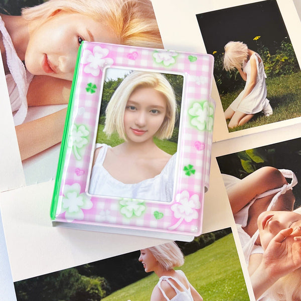 MINS STUDIOS Spring Clover Photo Holder Book